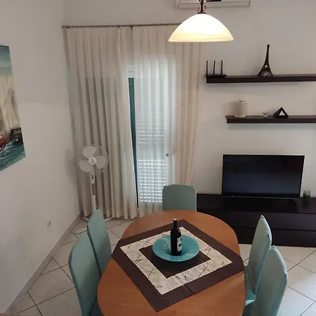 Speranda Apartment *